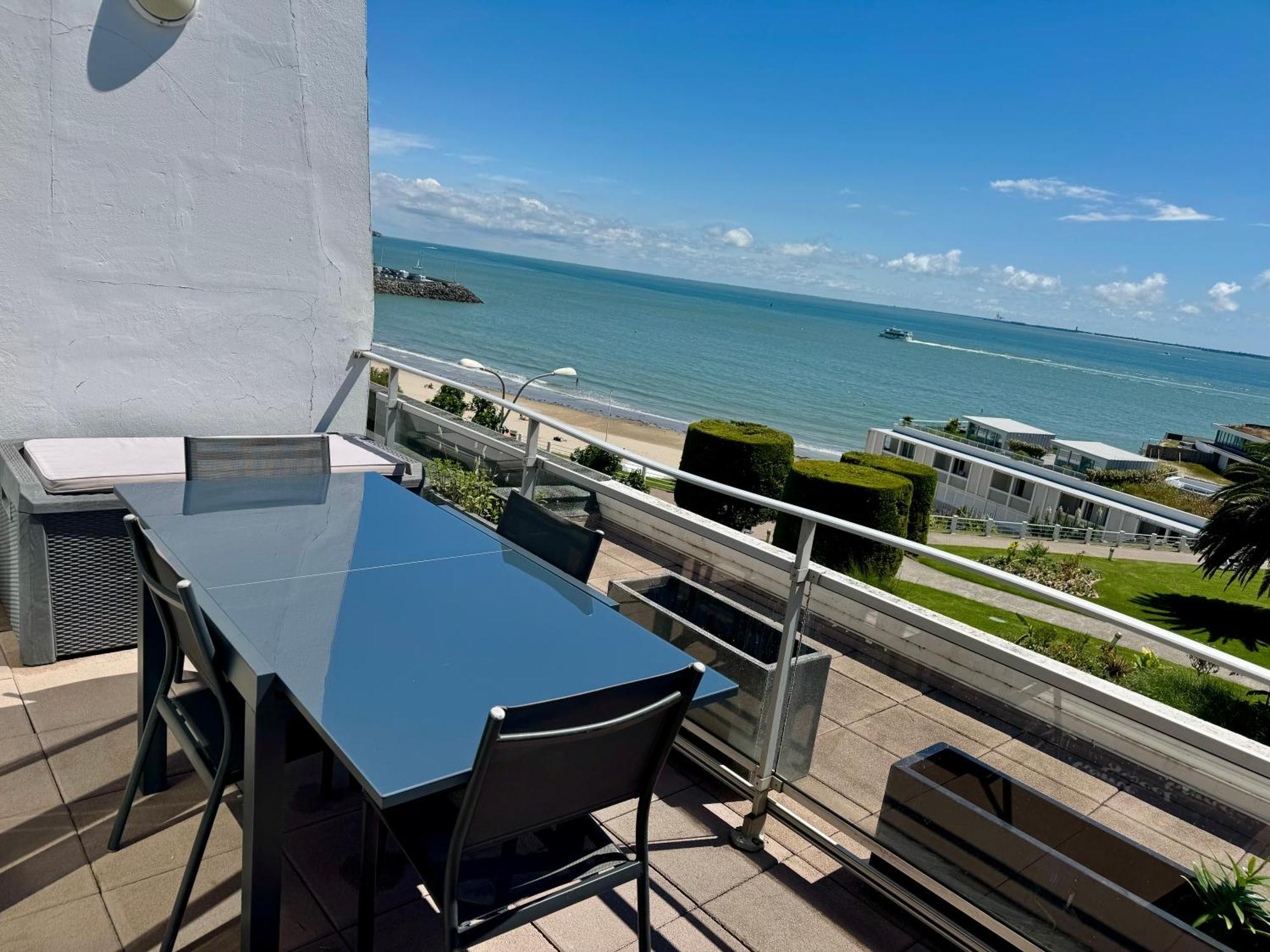 Appartement à royan Extérieur photo